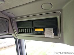 VOLVO FL 240.18 MANUAL AIRCO LIFT