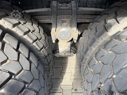 Mercedes-Benz Arocs 3243 K 8X4 Haken Hyva