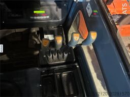 Heli CPD25 electric counterbalanced forklift. 4.7 meter