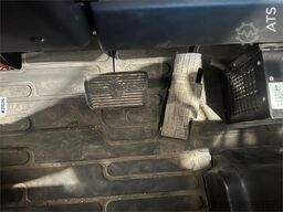 Heli CPD25 electric counterbalanced forklift. 4.7 meter