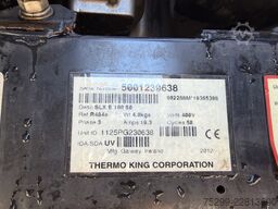 Schmitz Cargobull Wechselbehälter Thermo King SLX / Swiss-Vehicle
