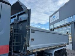 MERCEDES-BENZ Actros 2648 6x4 3S Kipper