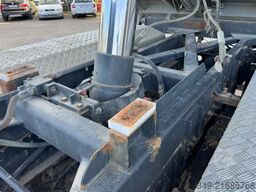 MERCEDES-BENZ Actros 2648 6x4 3S Kipper