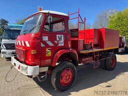 saviem SM8 **4x4-WATERTANK + PUMPS**