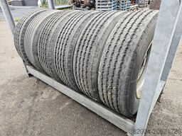MICHELIN 275/70 R 22.5 ON RIM