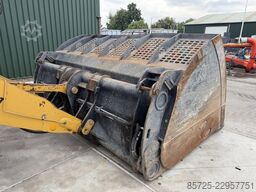Caterpillar 938M
