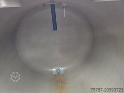 SCHMITZ CARGOBULL Tankchassis mit Tankcontainer