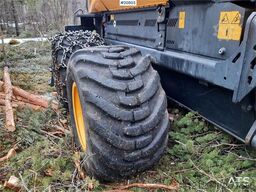 Ponsse Ergo 8W harvester w/ H6 harvesting unit, tracks an