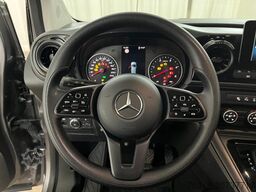 Mercedes-Benz T 180 d 7Gtr RfKam MBUX Totwi  CarPlay