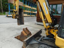 Komatsu PC35MR-5
