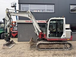 TAKEUCHI TB175 Graafmachine Rups 2008 Yanmar Diesel inclusief 5 bakken + palletvork