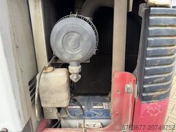 TAKEUCHI TB175 Graafmachine Rups 2008 Yanmar Diesel inclusief 5 bakken + palletvork