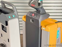 Jungheinrich ECE 310HP - Service Neu nur 3447 Std. Batterie 82%