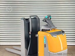 Jungheinrich ECE 310HP - Service Neu - nur 1.489 Std