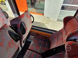 MERCEDES-BENZ 30 Sitzer Schul- Transferbus 519 Lagerfahrzeug