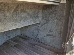 MERCEDES-BENZ 30 Sitzer Schul- Transferbus 519 Lagerfahrzeug