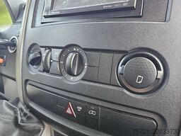 MERCEDES-BENZ SPRINTER 516 CDI 43 LAADKLEP