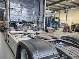 MERCEDES-BENZ Actros 1845 / MEGA / 2 Tank / 2 Bett / Park Cool