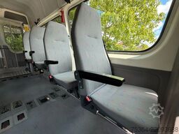 VW Crafter 2.5 Tdi 9 Sitze + Klima + Lift Euro 4