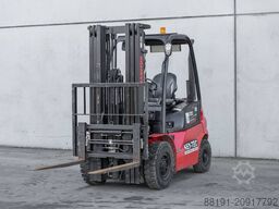 Manitou MI 25 D