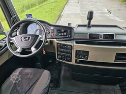 M.A.N. 26.460 TGX 6x2*4