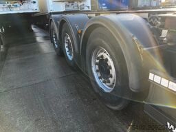 Renders Euro 800 3DFCST / Container Chassis / 45FT / 1x...