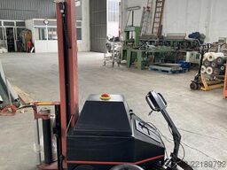 Robopac Robot 2001