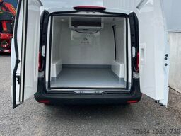 Mercedes-Benz Vito VITO*NACHTKOELING*VRIEZEN-18°*CAMERA*ZIJDEUR