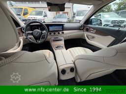 MERCEDES-BENZ E 300 de 4Matic Exklusiv Leder Nappa Massage