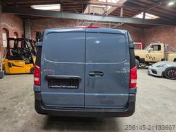 MERCEDES-BENZ Vito Kasten 110  Kamera Tempom. Klima Tüv neu E6
