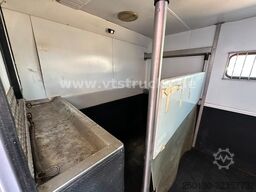 MERCEDES-BENZ Atego 1218L Pferdetransporter mit Wohnabteil