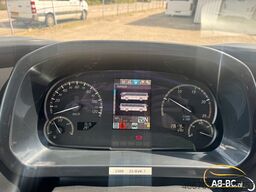 MERCEDES-BENZ Tourismo RHD, 55 Sitze, Euro 6