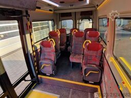 MERCEDES-BENZ Lagerfahrzeug Bürgerbus Niederflur 9 Sitze