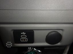FORD Tourneo Custom 136PS Autm. L2 Titanium MTW