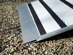 Humbaur HK 132513-15P I RAMPE 251X132X152CM 1300KG