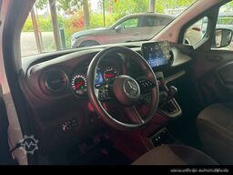 MERCEDES-BENZ 112 CDI standard Base Kamera/MBUX/Sitzheizung