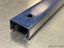 Mecalux / Länge: 1.057 mm / C40x25x8mm / Maß Mitte-Mitte-Bohrloch 997 mm / blau