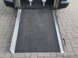 VW Caddy Maxi 1.6 Tdi 5 Sitze Rollstuhlrampe Klima