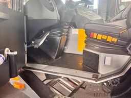 LIEBHERR LTM 1060.2 Garagenfahrzeug, Top, deutscher Kran