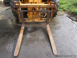 JCB 530-70 mit Palettengabel + Schaufel
