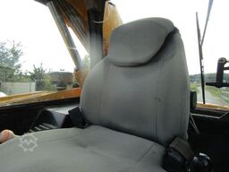JCB 530-70 mit Palettengabel + Schaufel