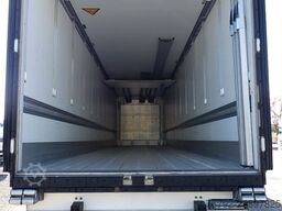 SCHMITZ CARGOBULL SKO 24/L V7 Multitemp/Doppelst./Trennwand/Liftac