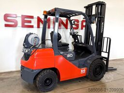 Toyota 11156 - 02-8FGF30