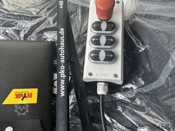 Fuso Canter 9C18 Abrollkipper HYVA 6 T