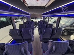 MERCEDES-BENZ Sprinter 519 29+1+1 Klima Standheizung  El. Tür