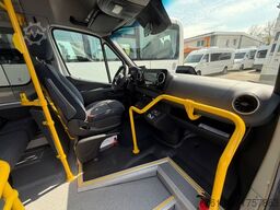 MERCEDES-BENZ Sprinter 15+27 Linienbus Niederflur Rollstuhl