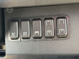 MERCEDES-BENZ Sprinter 15+27 Linienbus Niederflur Rollstuhl