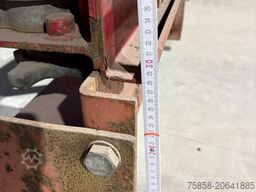 sonstige Ausgleichsbock für gekröpften Tieflader