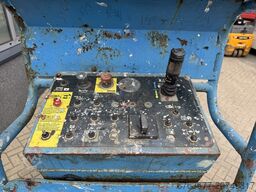 GENIE Z-34/22 Knikarmhoogwerker 12.5M werkhoogte 4X4 Kubota Diesel 2007