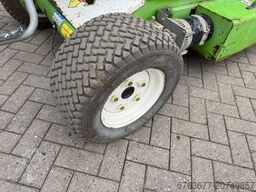 NIFTYLIFT HR12NDE Knikarmhoogwerker / Arbeitsbuhne HYBRIDE Kubota diesel 4x2 2016